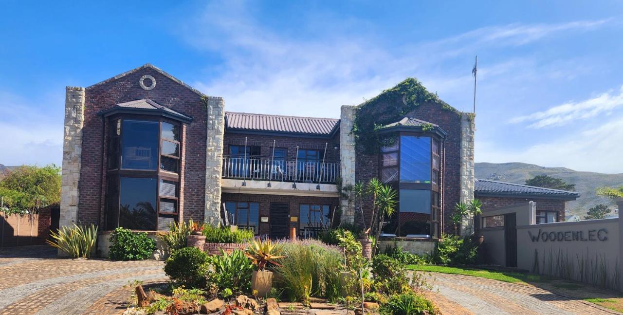 The Wooden Leg Guesthouse Kleinmond Esterno foto