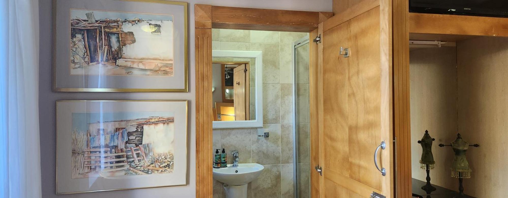 The Wooden Leg Guesthouse Kleinmond Esterno foto